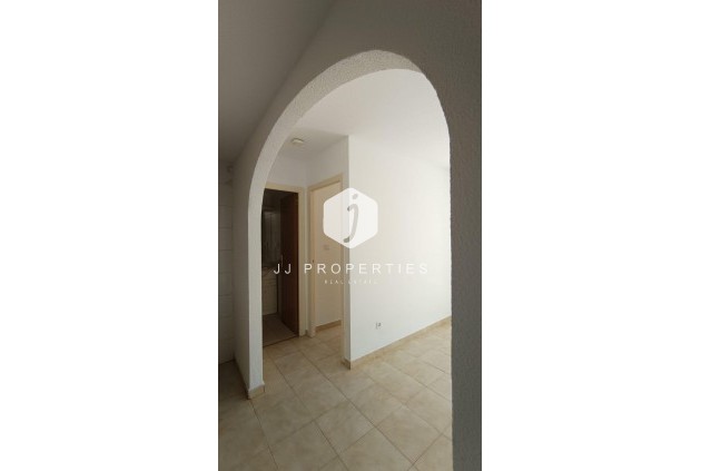 Segunda mano - Chalet -
Torrevieja - Los Balcones