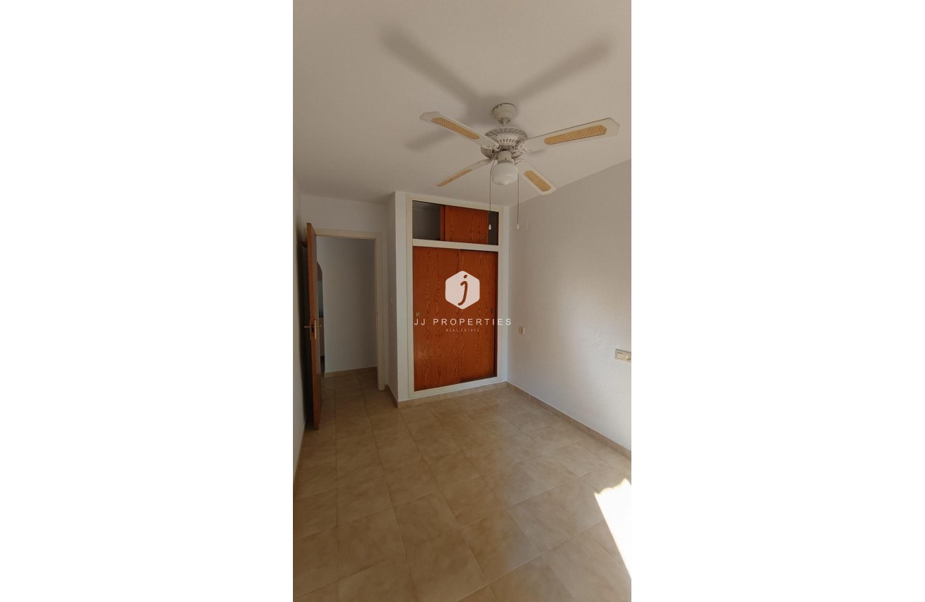 Segunda mano - Chalet -
Torrevieja - Los Balcones