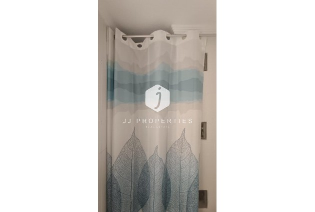 Segunda mano - Chalet -
Torrevieja - Los Balcones