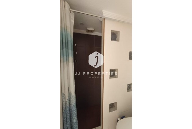 Segunda mano - Chalet -
Torrevieja - Los Balcones