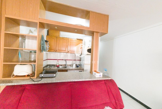 Resale - Apartment / flat -
Torrevieja - Playa del Cura