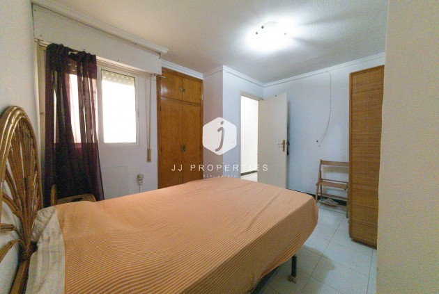 Resale - Apartment / flat -
Torrevieja - Playa del Cura