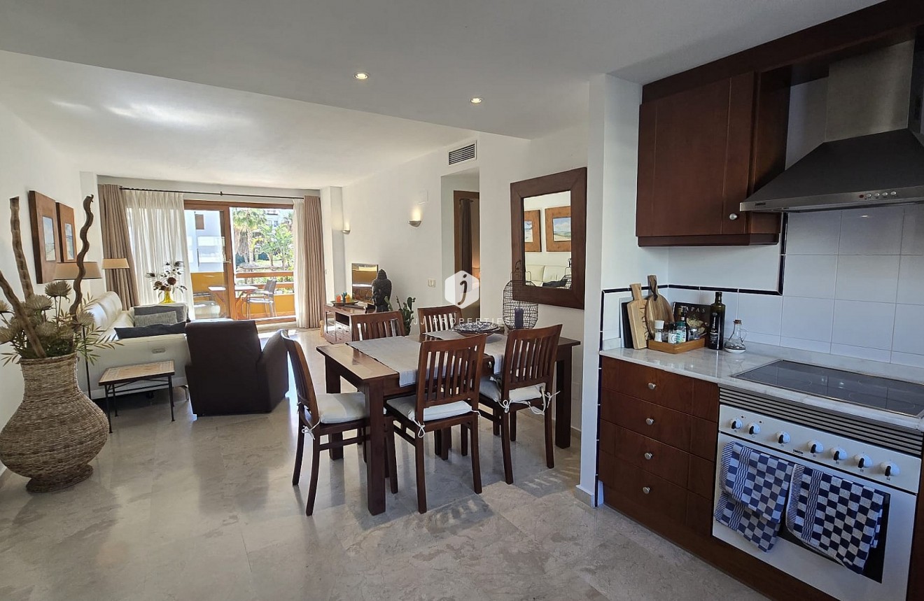 Resale - Apartment / flat -
Punta Prima - Costa Blanca