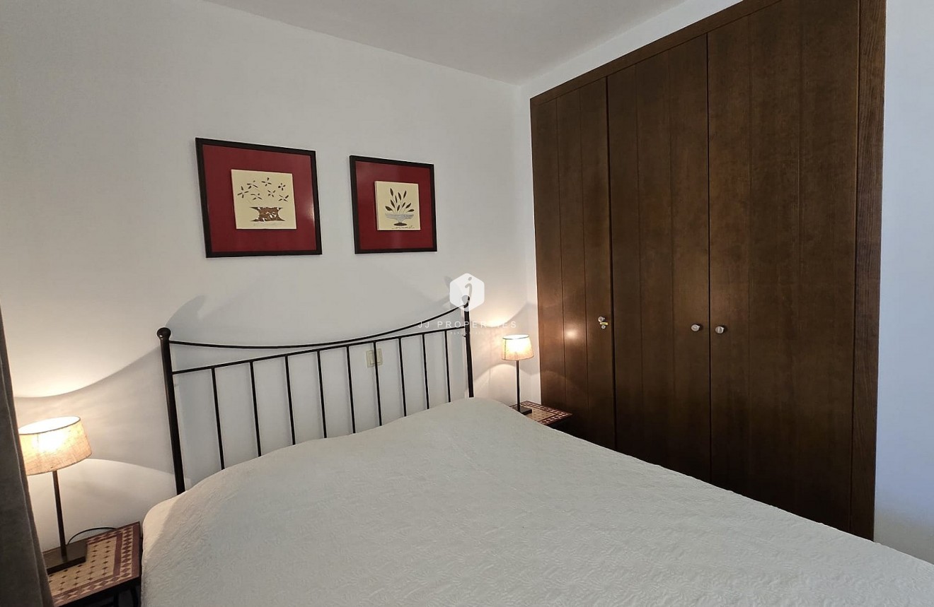 Resale - Apartment / flat -
Punta Prima - Costa Blanca