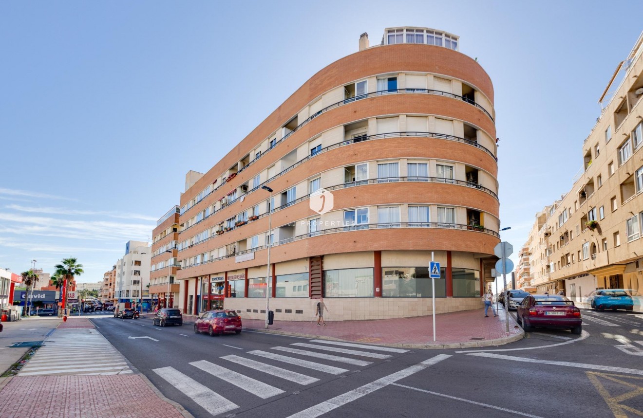 Tweedehands - Appartement / flat -
Torrevieja - Centro