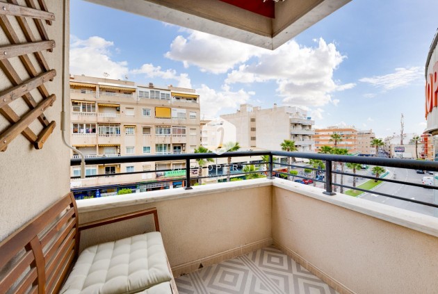 Tweedehands - Appartement / flat -
Torrevieja - Centro