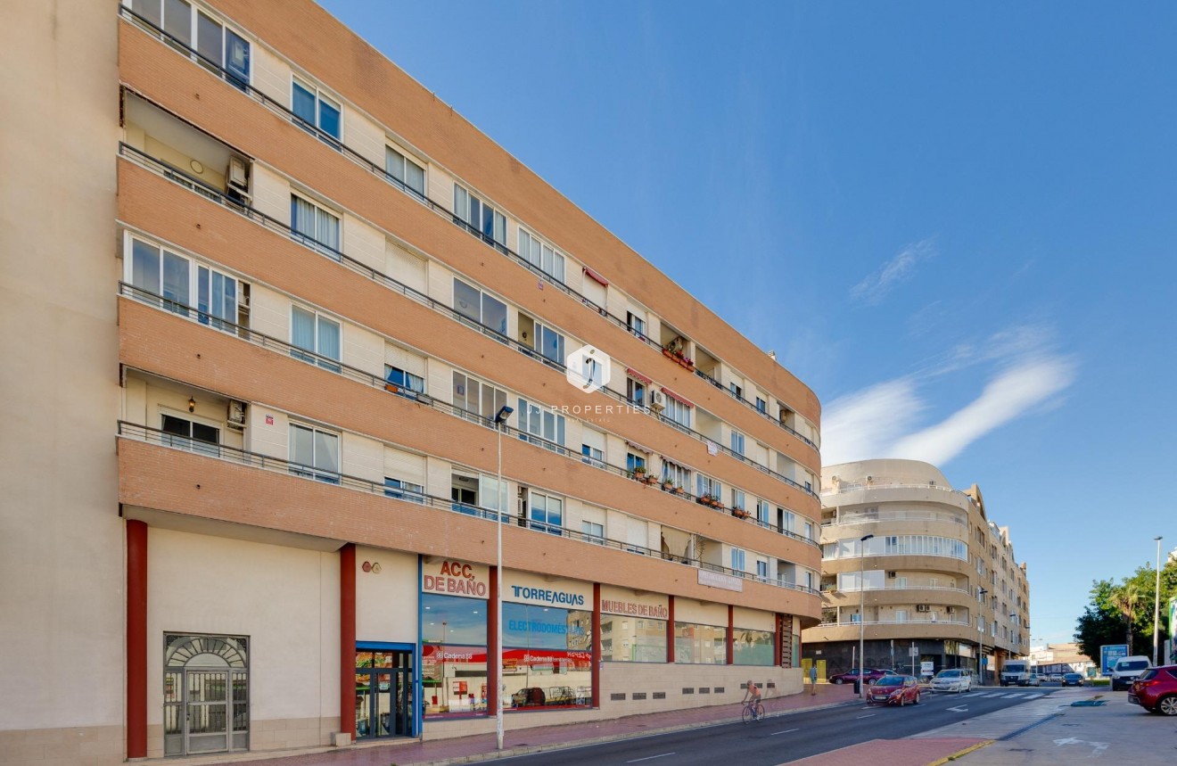 Tweedehands - Appartement / flat -
Torrevieja - Centro