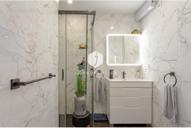 Tweedehands - Villa -
Orihuela Costa - Costa Blanca