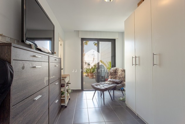 Tweedehands - Villa -
Orihuela Costa - Costa Blanca