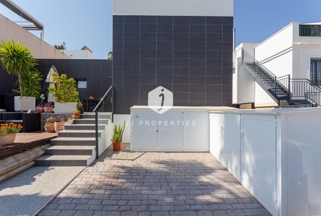 Tweedehands - Villa -
Orihuela Costa - Costa Blanca