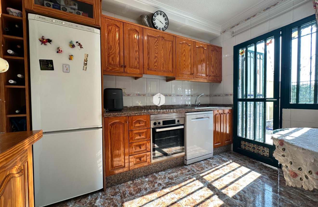 Resale - Chalet -
Orihuela Costa - Costa Blanca