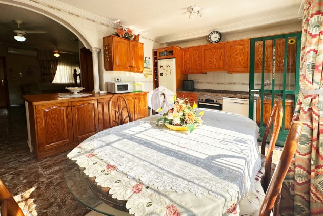 Resale - Chalet -
Orihuela Costa - Costa Blanca