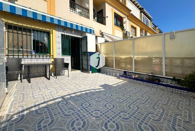 Resale - Chalet -
Orihuela Costa - Costa Blanca