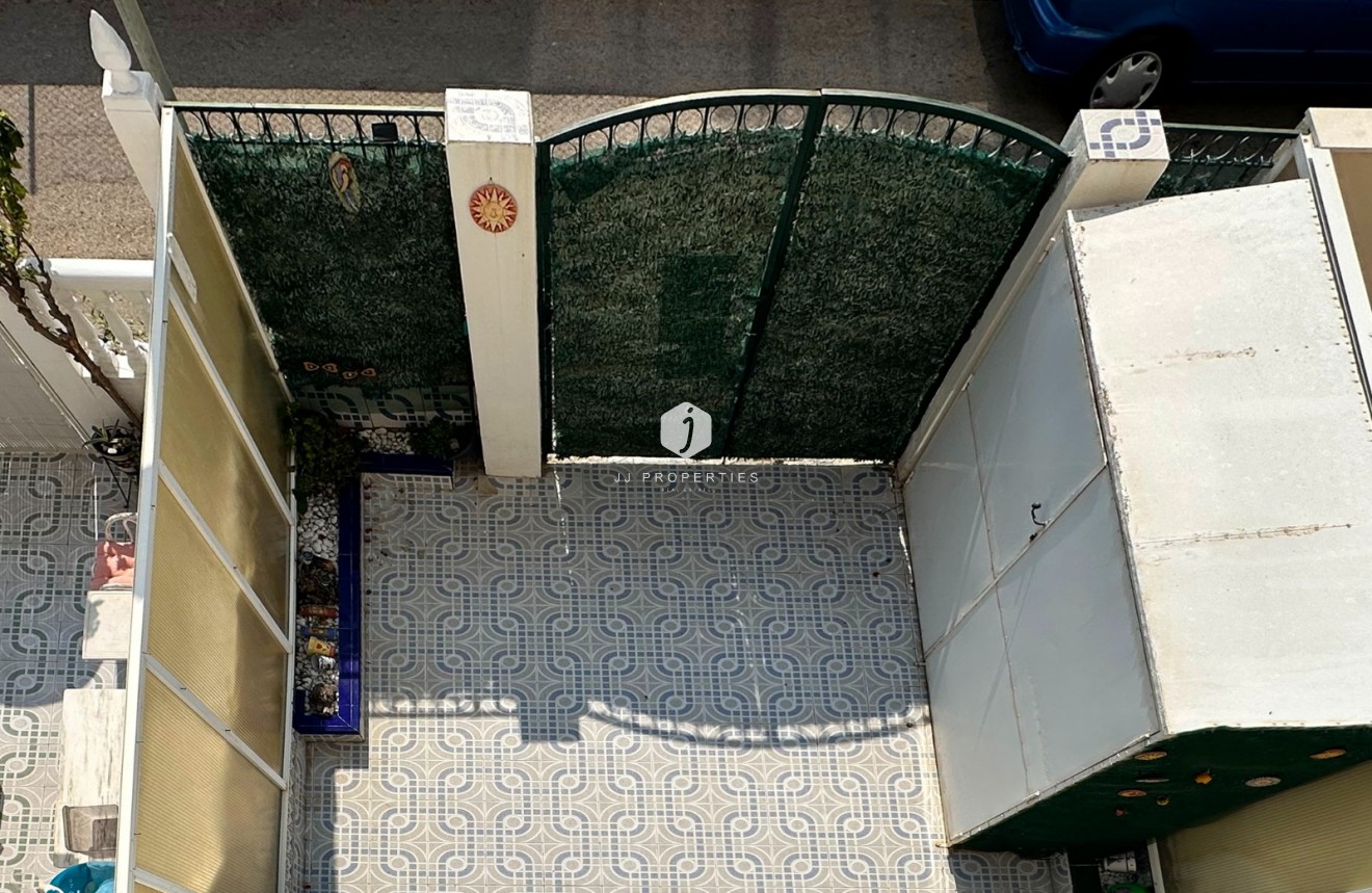 Resale - Chalet -
Orihuela Costa - Costa Blanca