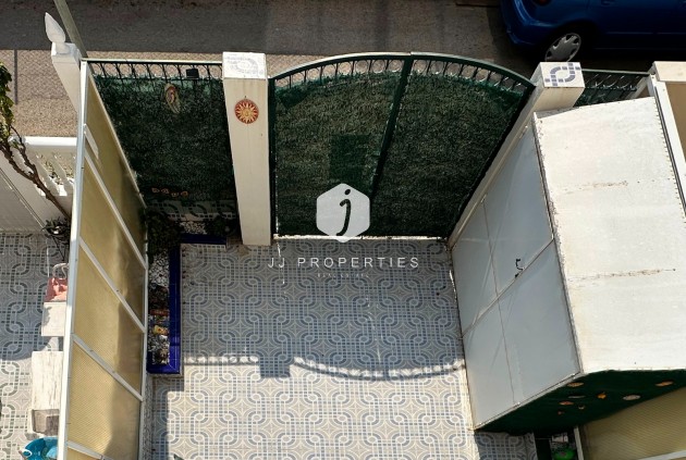 Resale - Chalet -
Orihuela Costa - Costa Blanca