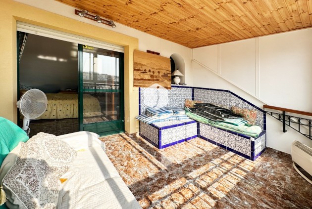 Resale - Chalet -
Orihuela Costa - Costa Blanca