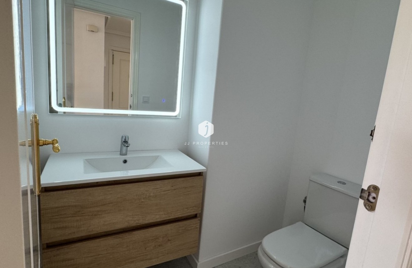 Segunda mano - Apartamento / piso -
Orihuela Costa - Costa Blanca