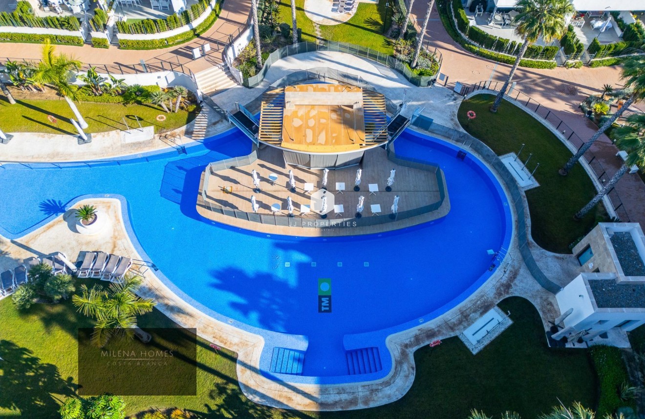 Z drugiej ręki - Mieszkanie w bloku -
Orihuela Costa - La Zenia