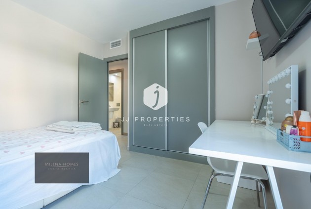 Z drugiej ręki - Mieszkanie w bloku -
Orihuela Costa - La Zenia