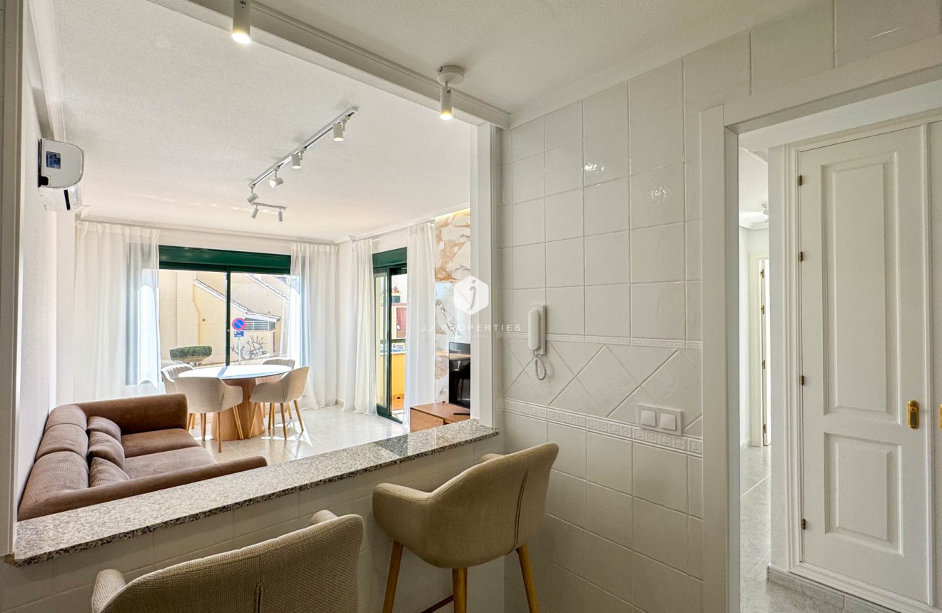 Aus zweiter Hand - Wohnung -
Orihuela Costa - Costa Blanca