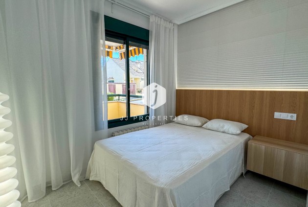 Aus zweiter Hand - Wohnung -
Orihuela Costa - Costa Blanca