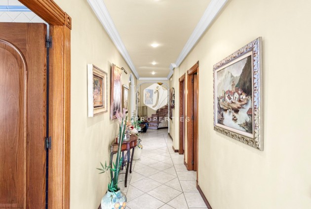 Z drugiej ręki - Villa -
Torrevieja - Costa Blanca