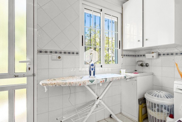 Z drugiej ręki - Villa -
Torrevieja - Costa Blanca