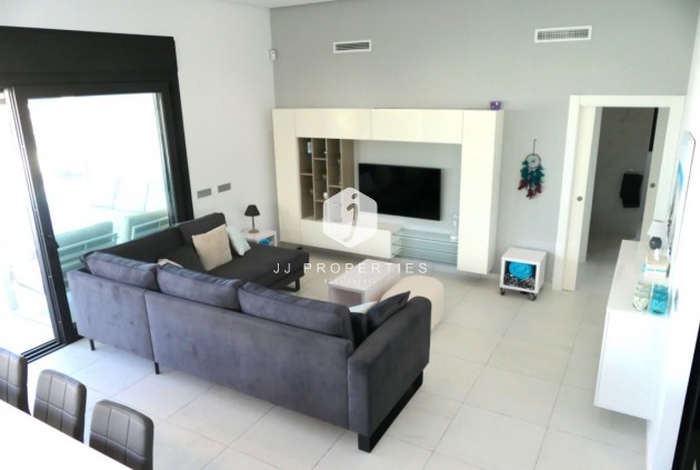 Resale - Villa -
Benijofar - Costa Blanca