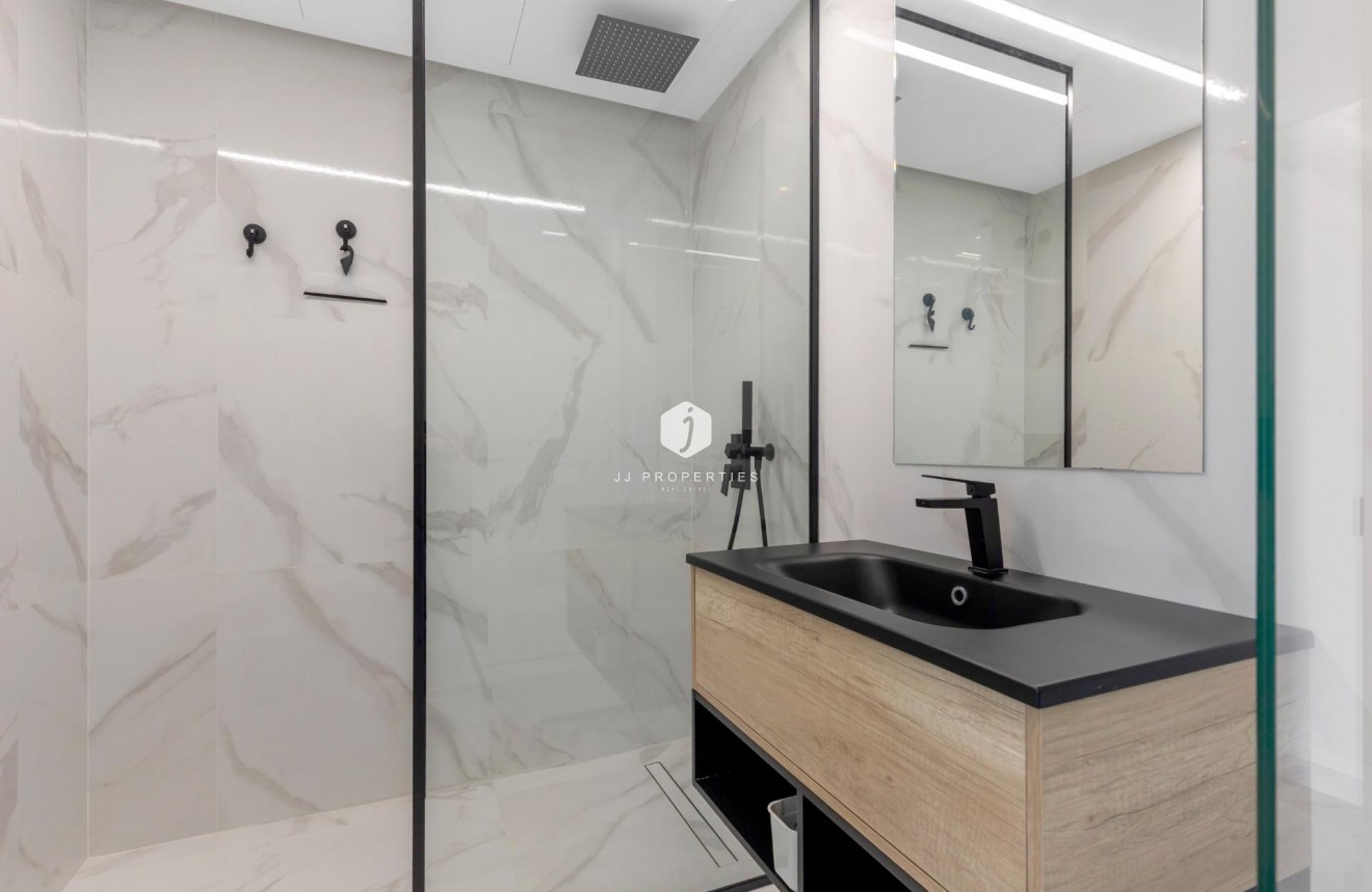 Resale - Apartment / flat -
Guardamar del Segura - El Raso