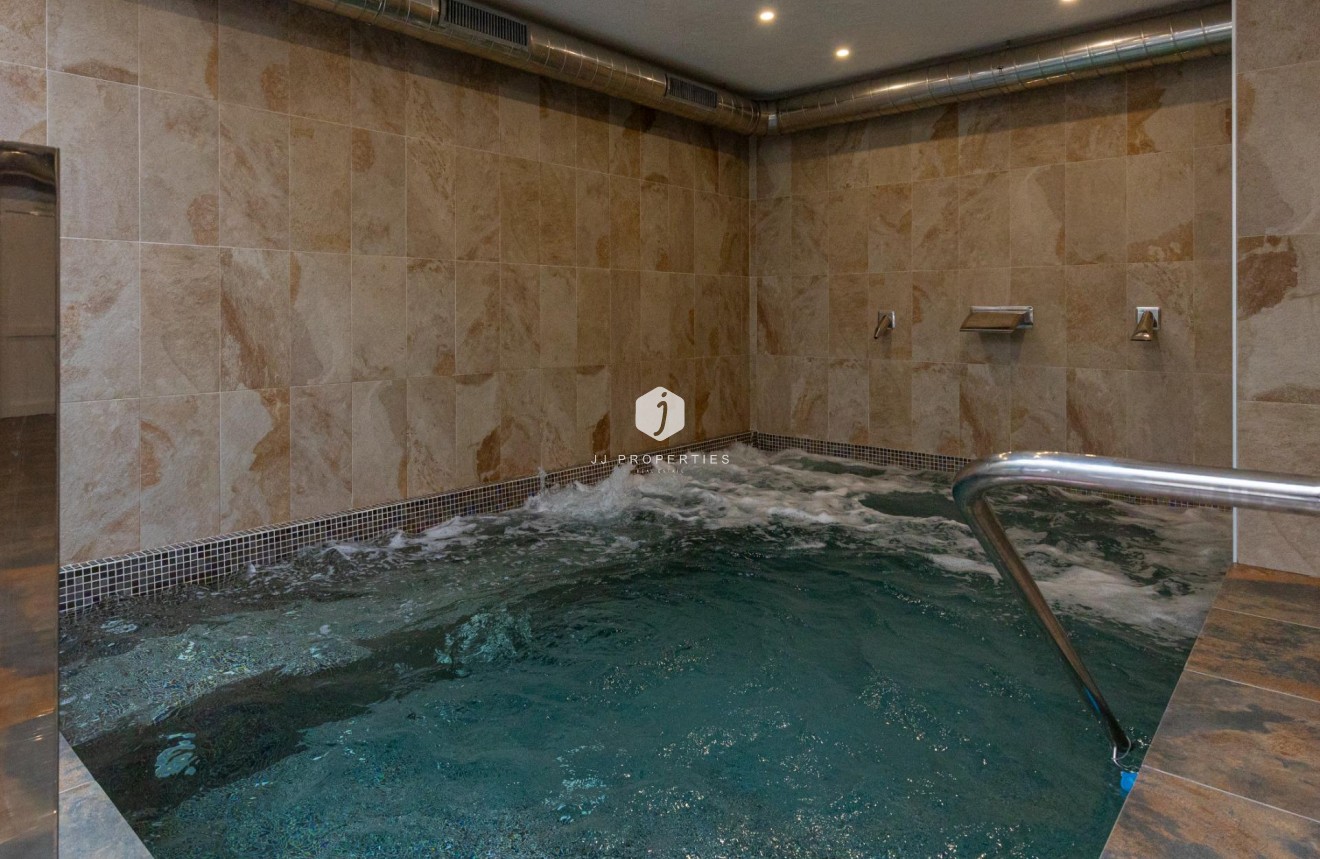 Resale - Apartment / flat -
Guardamar del Segura - El Raso