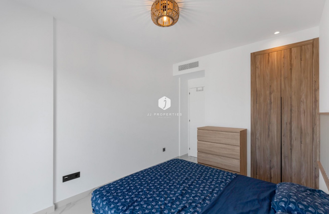Resale - Apartment / flat -
Guardamar del Segura - El Raso