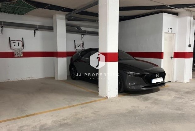 Resale - Apartment / flat -
Guardamar del Segura - El Raso