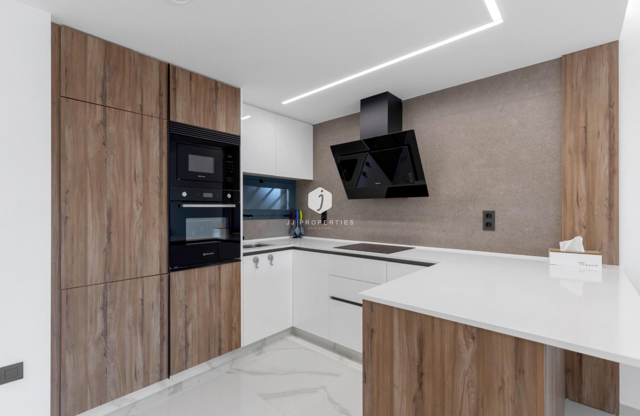 Resale - Apartment / flat -
Guardamar del Segura - El Raso