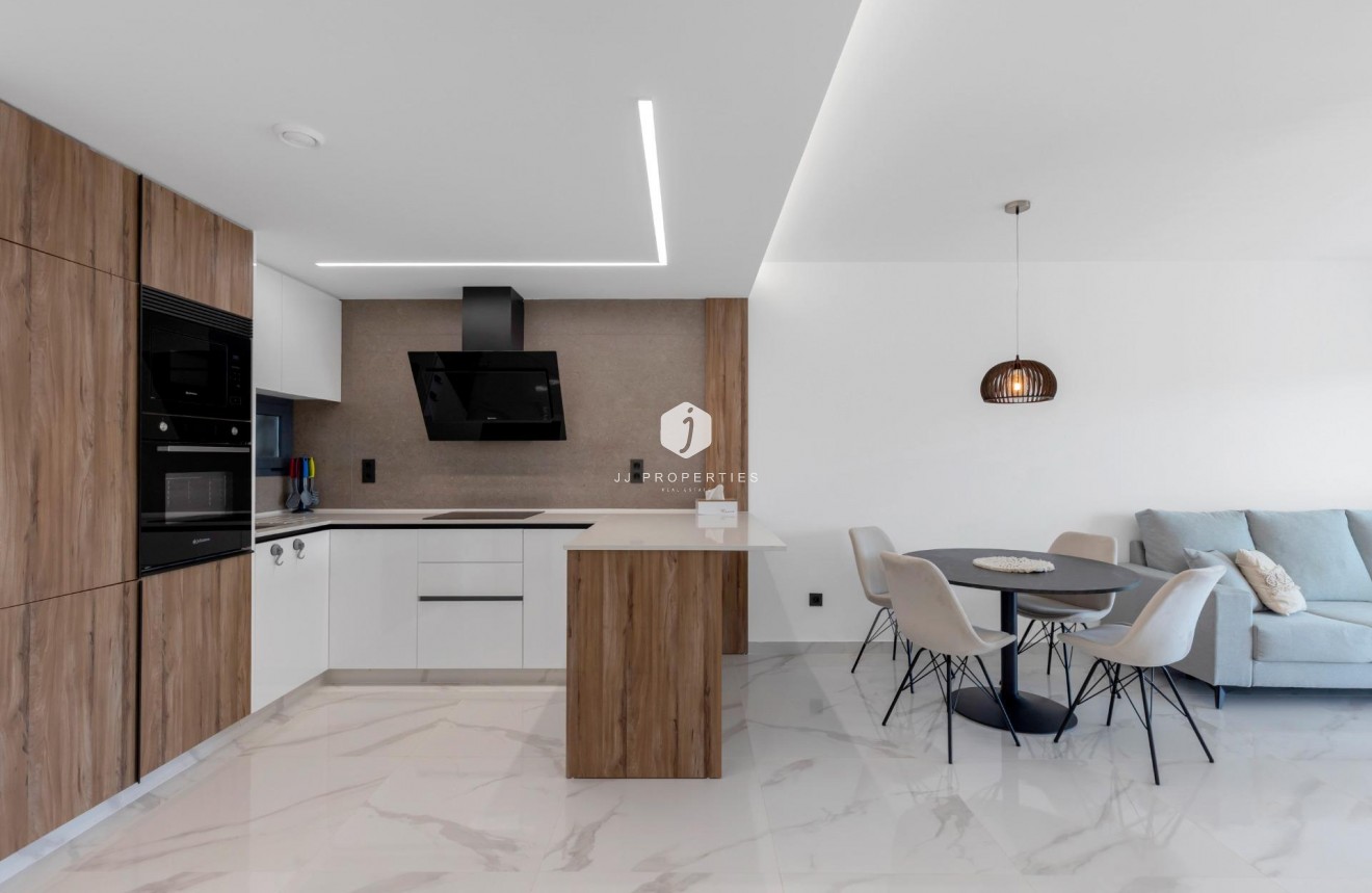 Resale - Apartment / flat -
Guardamar del Segura - El Raso