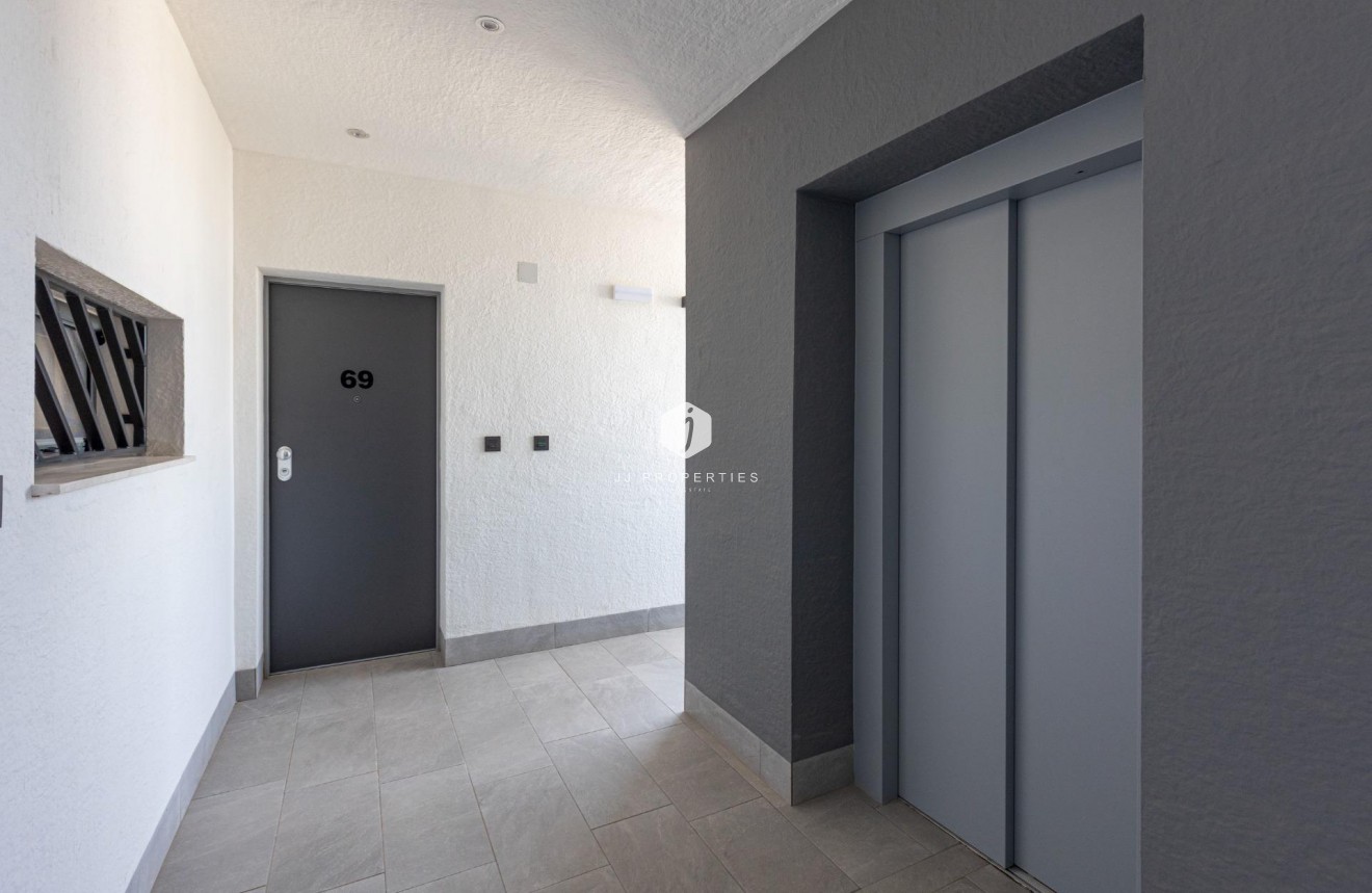 Resale - Apartment / flat -
Guardamar del Segura - El Raso