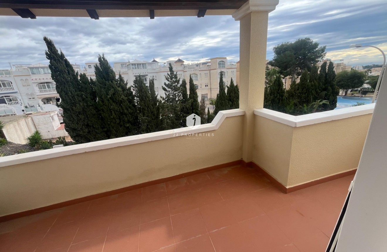 Resale - Duplex -
San Miguel de Salinas - Las Filipinas