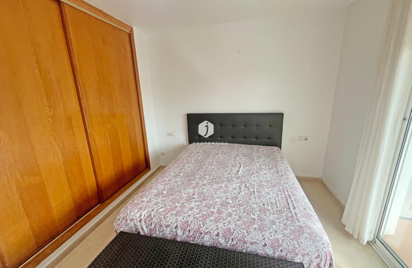 Resale - Duplex -
San Miguel de Salinas - Las Filipinas