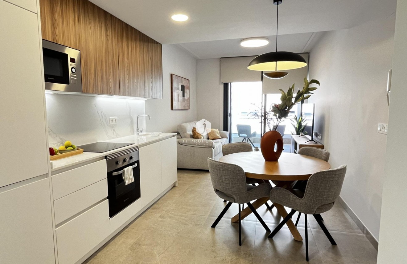 Resale - Apartment / flat -
Torrevieja - Playa del Cura