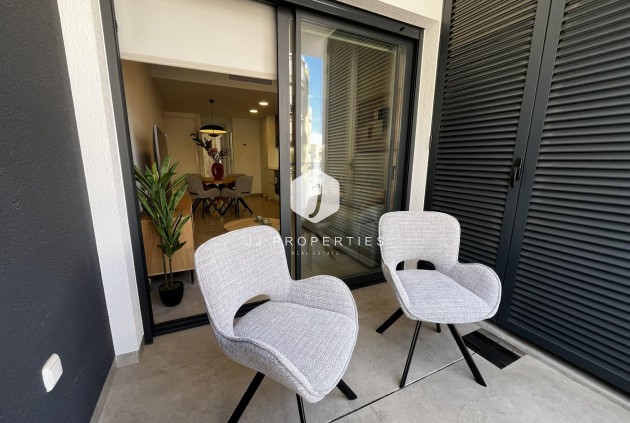 Resale - Apartment / flat -
Torrevieja - Playa del Cura