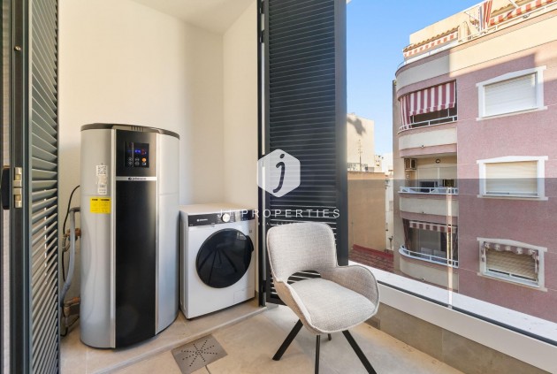 Resale - Apartment / flat -
Torrevieja - Playa del Cura