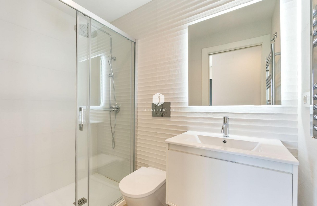 Resale - Apartment / flat -
Torrevieja - Playa del Cura