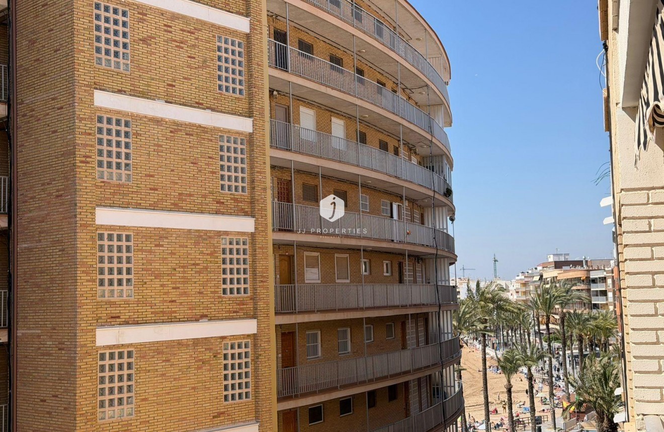 Segunda mano - Apartamento / piso -
Torrevieja - Playa del Cura
