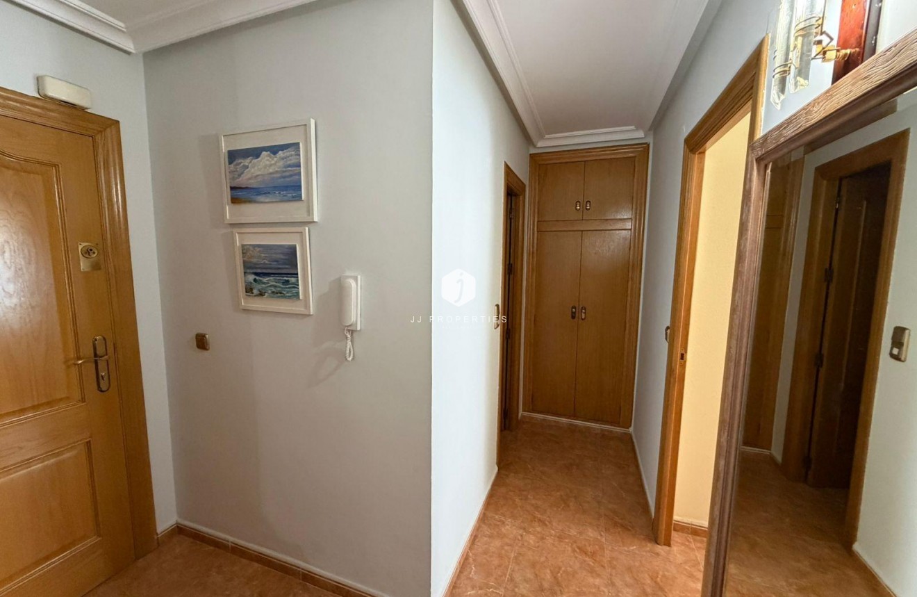 Segunda mano - Apartamento / piso -
Torrevieja - Playa del Cura