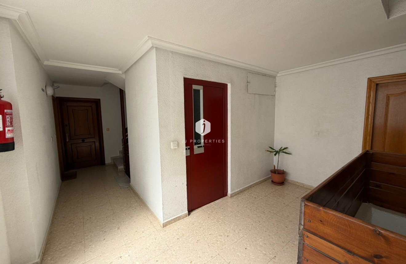 Segunda mano - Apartamento / piso -
Torrevieja - Playa del Cura
