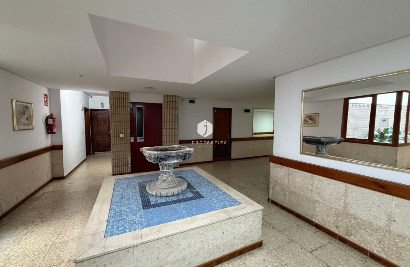 Segunda mano - Apartamento / piso -
Torrevieja - Playa del Cura