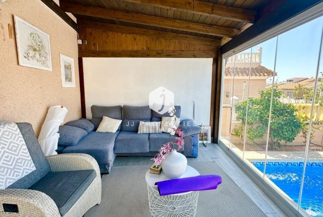 Segunda mano - Villa -
Orihuela Costa - La Regia