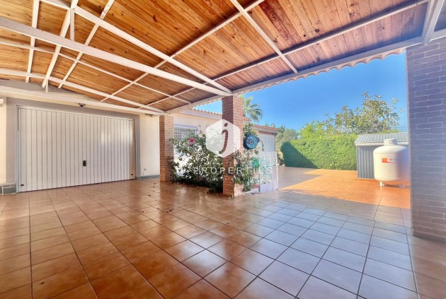 Resale - Villa -
Torrevieja - Los Balcones - Los Altos del Edén