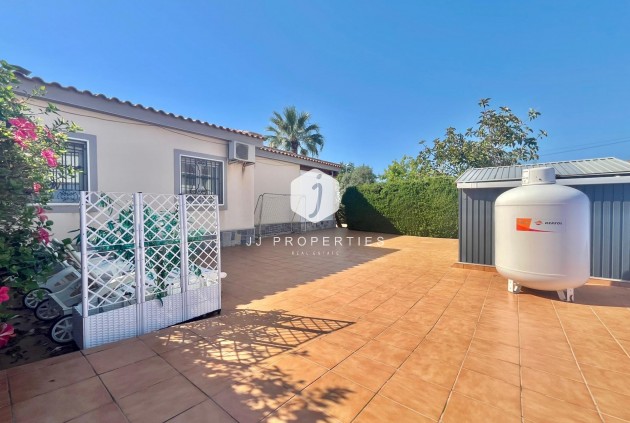 Resale - Villa -
Torrevieja - Los Balcones - Los Altos del Edén