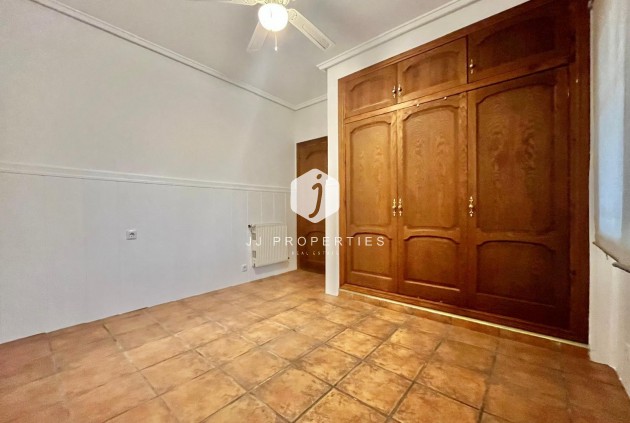 Resale - Villa -
Torrevieja - Los Balcones - Los Altos del Edén