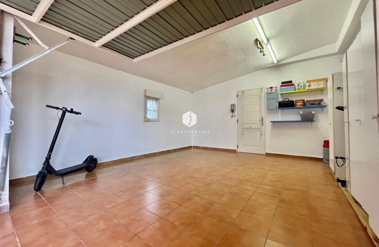 Resale - Villa -
Torrevieja - Los Balcones - Los Altos del Edén